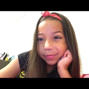 Meet your Posher, Addison